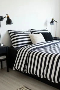 Black and White Bedding Sets for Classic Appeal