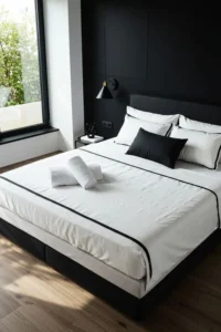 Crisp White Bedding for Clean Elegance